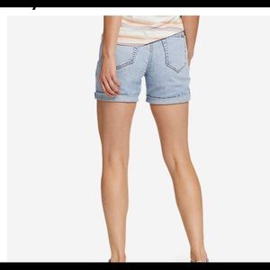 Eddie Bauer Boyfriend Jean Shorts Acid Wash